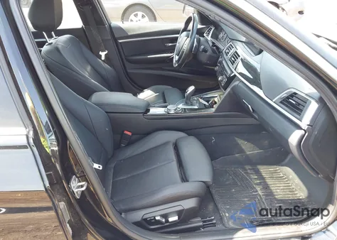 2017 BMW 330I xDrive из США, поврежденный, VIN WBA8D9G5XHNT91375